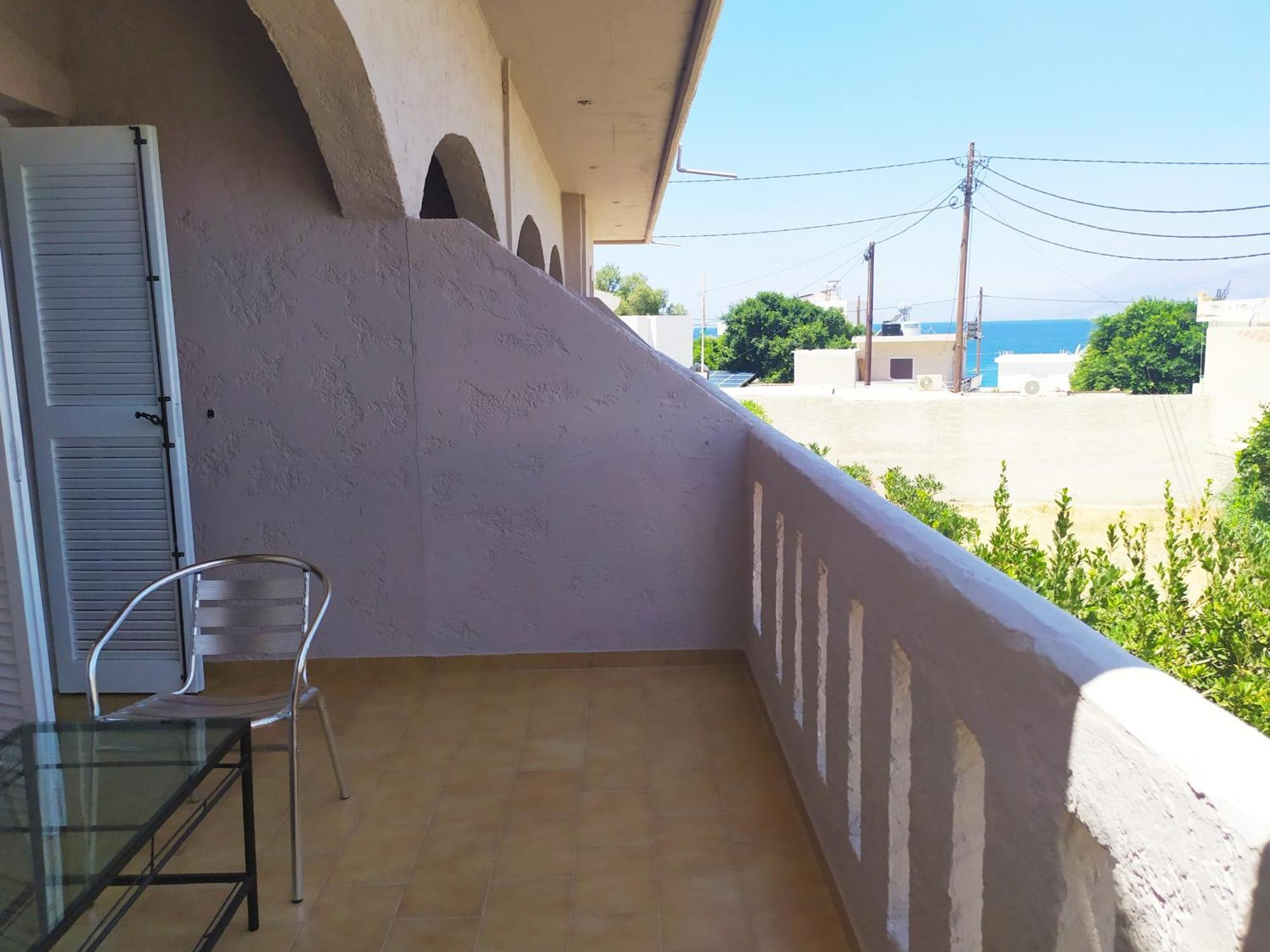 Xenios Dias Apartment